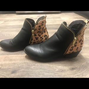Betseyville black and leopard booties
